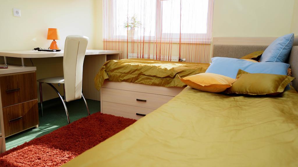 City Hostel Panorama Uzjhorod Rom bilde